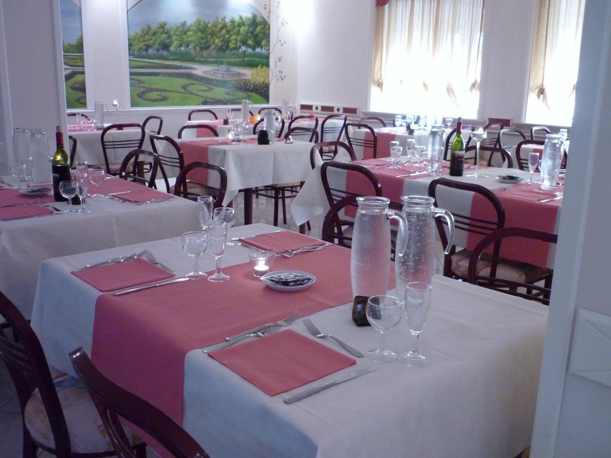 Hotel Bella Igea Bellaria-Igea Marina Buitenkant foto